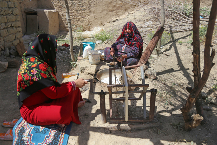 رنج نوغانداران خراسان شمالی در پیله خام فروشی
