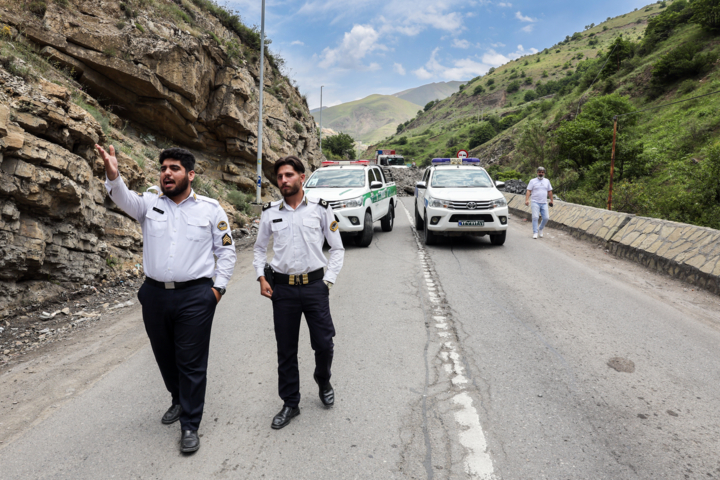 «جاده چالوس»؛ گذرگاه بهاری عشایر