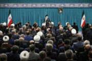 In photos: Iranian lawmakers meet Leader
