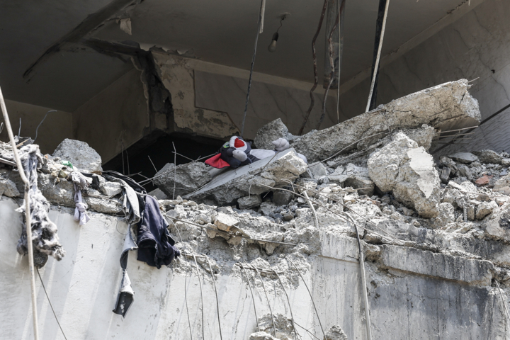 دایه دایه وقت جنگه ... + فیلم