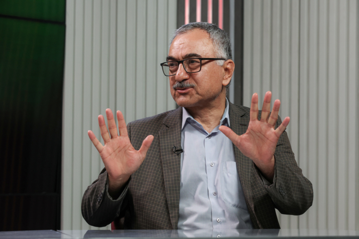 سعید لیلاز: ایران جنگ را برده است/ در مورد اثر اقتصادی و درآمدزایی تنگه هرمز برای اقتصاد ایران اغراق نشود
