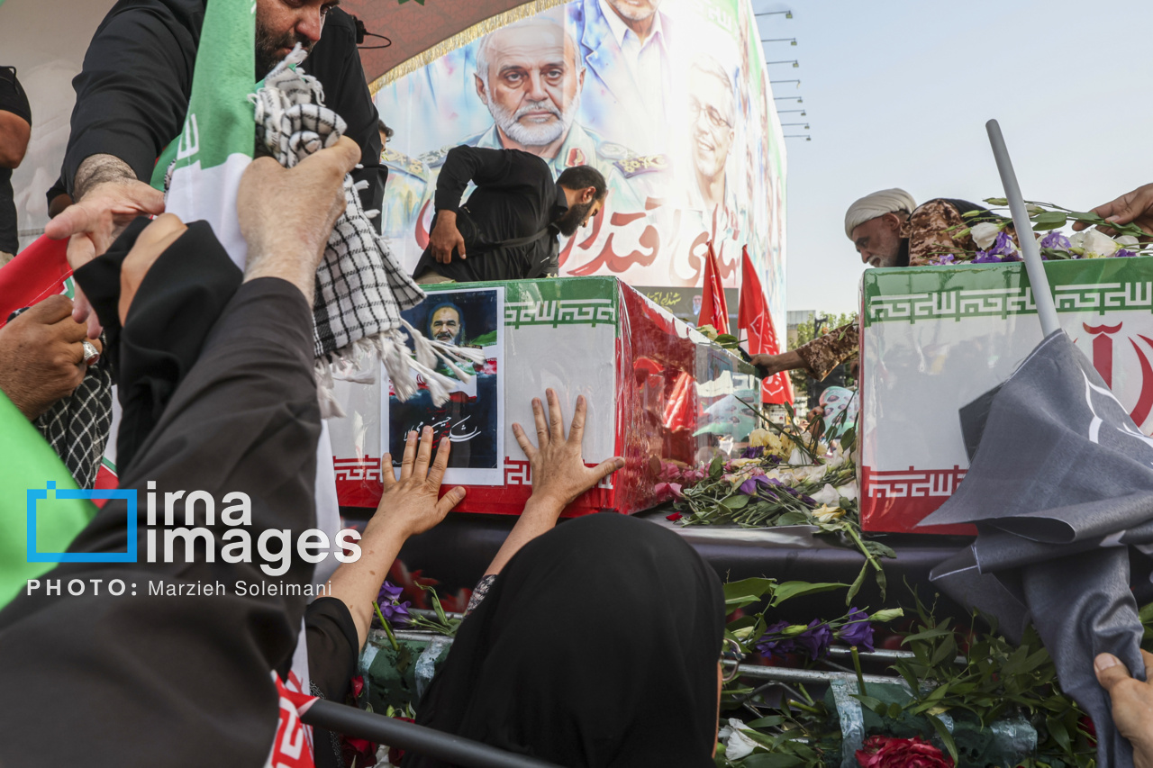 تشییع شهدای اقتدار در تهران