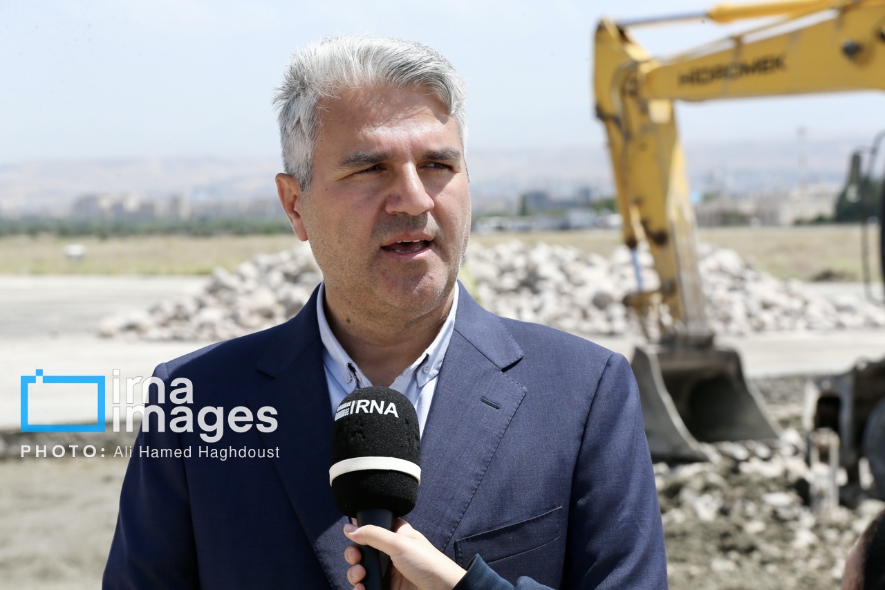 بازسازی باند فرودگاه تبریز به اتمام رسید بازسازی باند فرودگاه تبریز به اتمام رسید