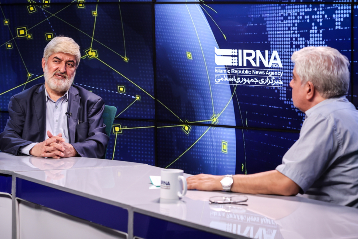 مطهری: برای حفظ انسجام باید بعضی کارها را نکنیم/ ظاهرفریبی یکی از راه‌های نفوذ