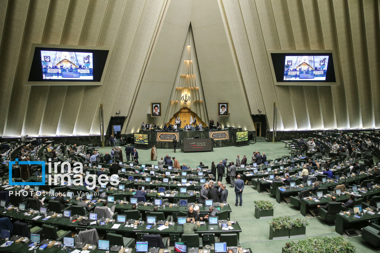بررسی جزئیات لایحه حمایت از ایرانیان خارج از کشور در دستور کار مجلس قرار گرفت