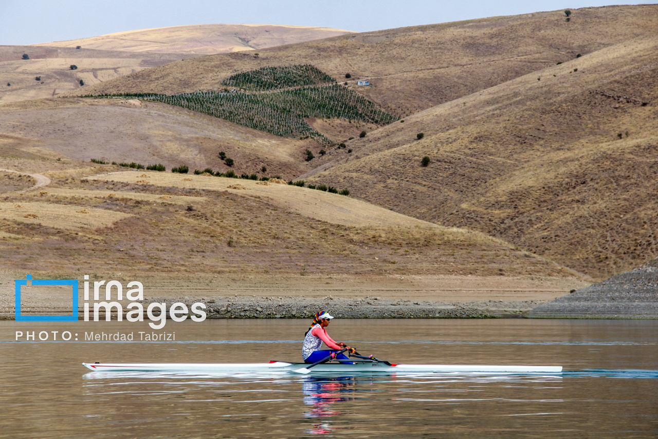 حضور ۱۴ قایقران بانو در اردوی تیم ملی روئینگ به میزبانی ارومیه