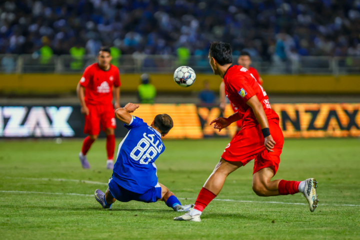 اکبرپور: اشتباهات بچهگانه قهرمانی را از استقلال گرفت