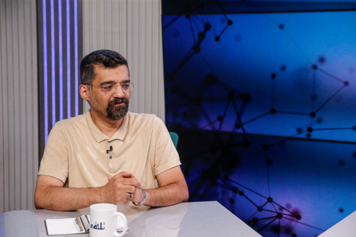 رضاییان: رسانهها را شناسنامهدار نکردهایم/ خدیر: با مقررات جهانی ارتباط برقرار کنیم