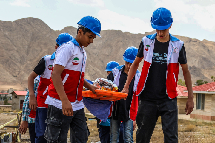دانشآموزان؛ سفیران ایمنی در خانواده و جامعه