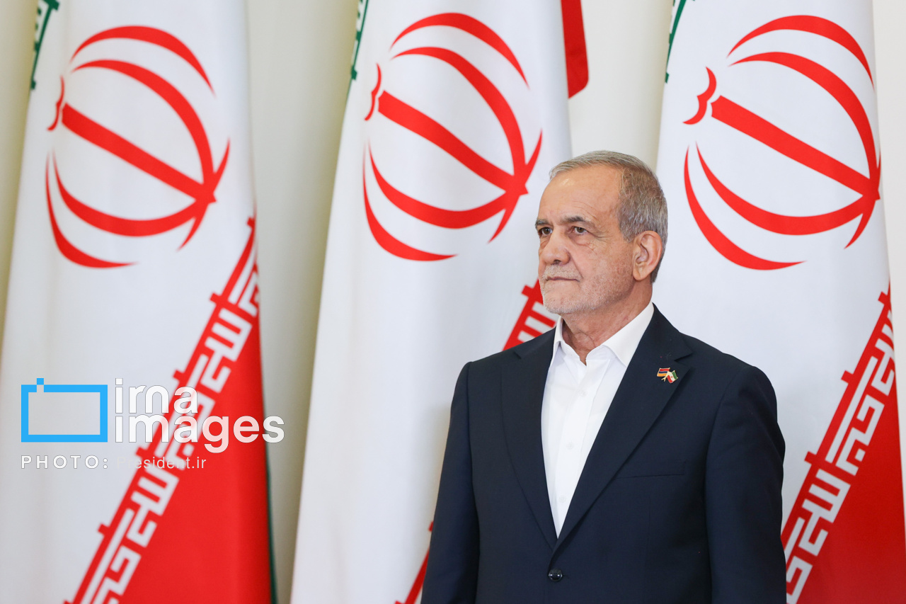 پزشکیان:تفرقه مسلمانان صهیونیست ها را برای جنایت ترغیب می کند/ وحدت رمز پیروزی مسلمانان پزشکیان:تفرقه مسلمانان صهیونیست ها را برای جنایت ترغیب می کند/ وحدت رمز پیروزی مسلمانان