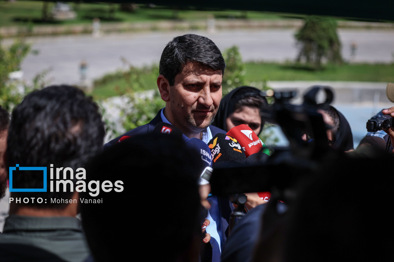 هاشمی: ارتقای کیفیت ارتباطات اولویت وزارت ارتباطات و فناوری اطلاعات است