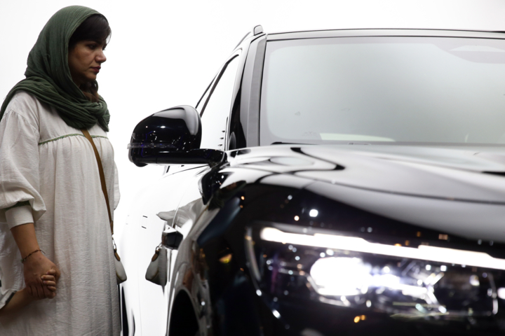 بورس کالا؛ سکوی رقابت یا بازتولید رانت در بازار خودرو؟