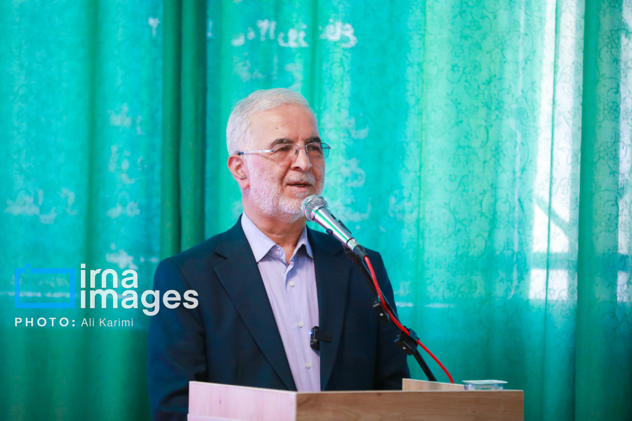 وزیر کشور وارد یزد شد