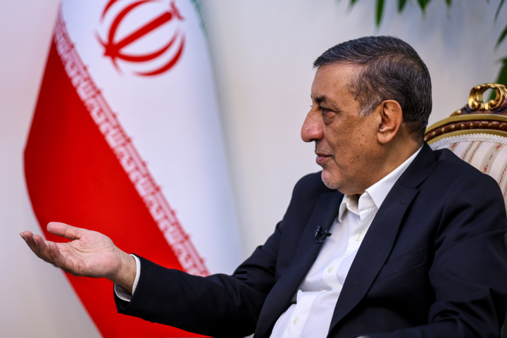 قائم‌پناه: پزشکیان می‌خواهد با اجماع‌سازی ایده‌هایش را عملی کند/ پرهیز از دشمن تراشی