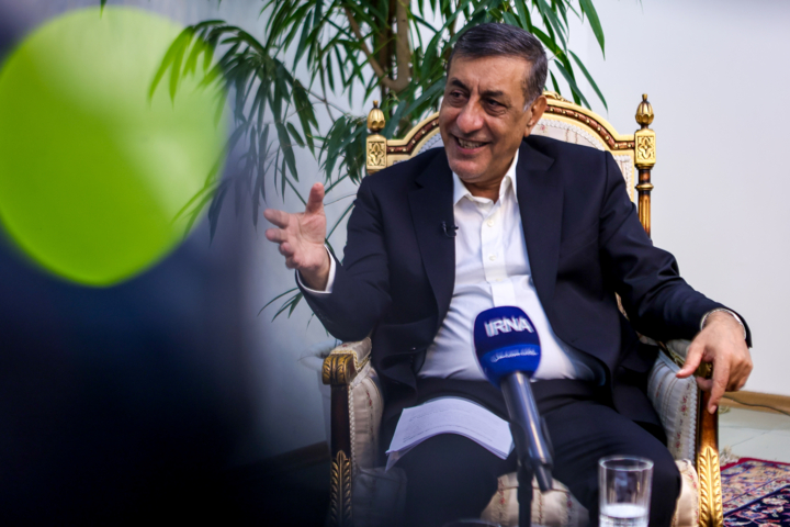 قائم‌پناه: پزشکیان می‌خواهد با اجماع‌سازی ایده‌هایش را عملی کند/ پرهیز از دشمن تراشی