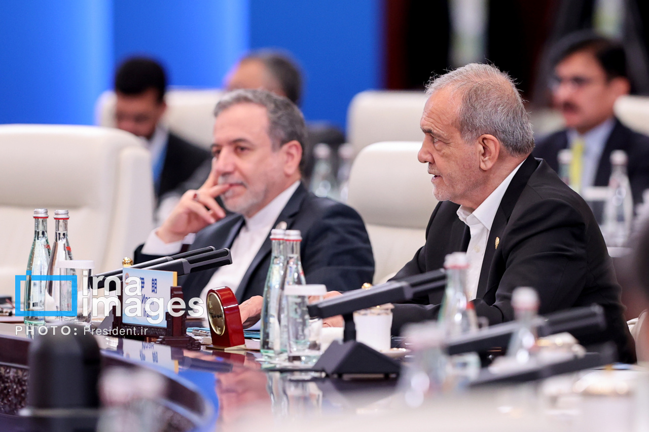 حضور رئیس جمهور در شانگهای معماری جدید برای دیپلماسی اقتصادی است حضور رئیس جمهور در شانگهای معماری جدید برای دیپلماسی اقتصادی است