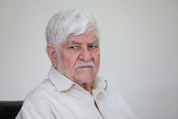 تذکر امام به آهنگران/ حکایت استانداری که پس از آراء باطله خواننده زن در انتخابات هشتم شد