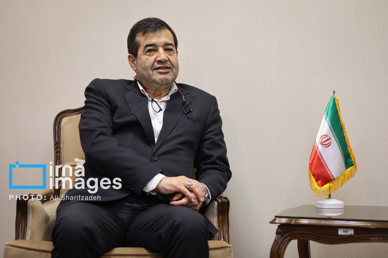 دانشگاه پیام‌نور را به پایگاهی برای پرورش قهرمانان و مربیان تبدیل کنیم