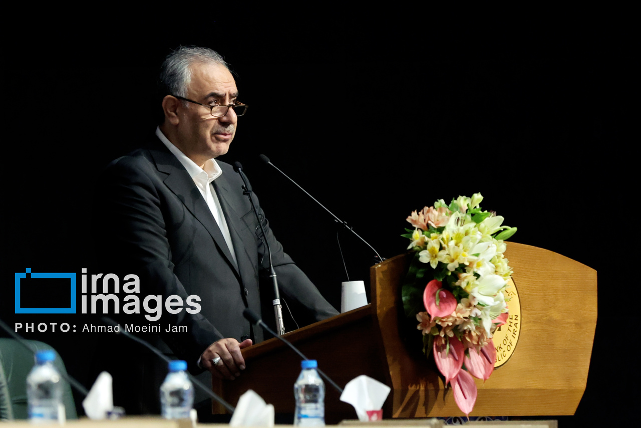 بانکها تا پایان امسال طبقهبندی می شوند بانکها تا پایان امسال طبقهبندی می شوند