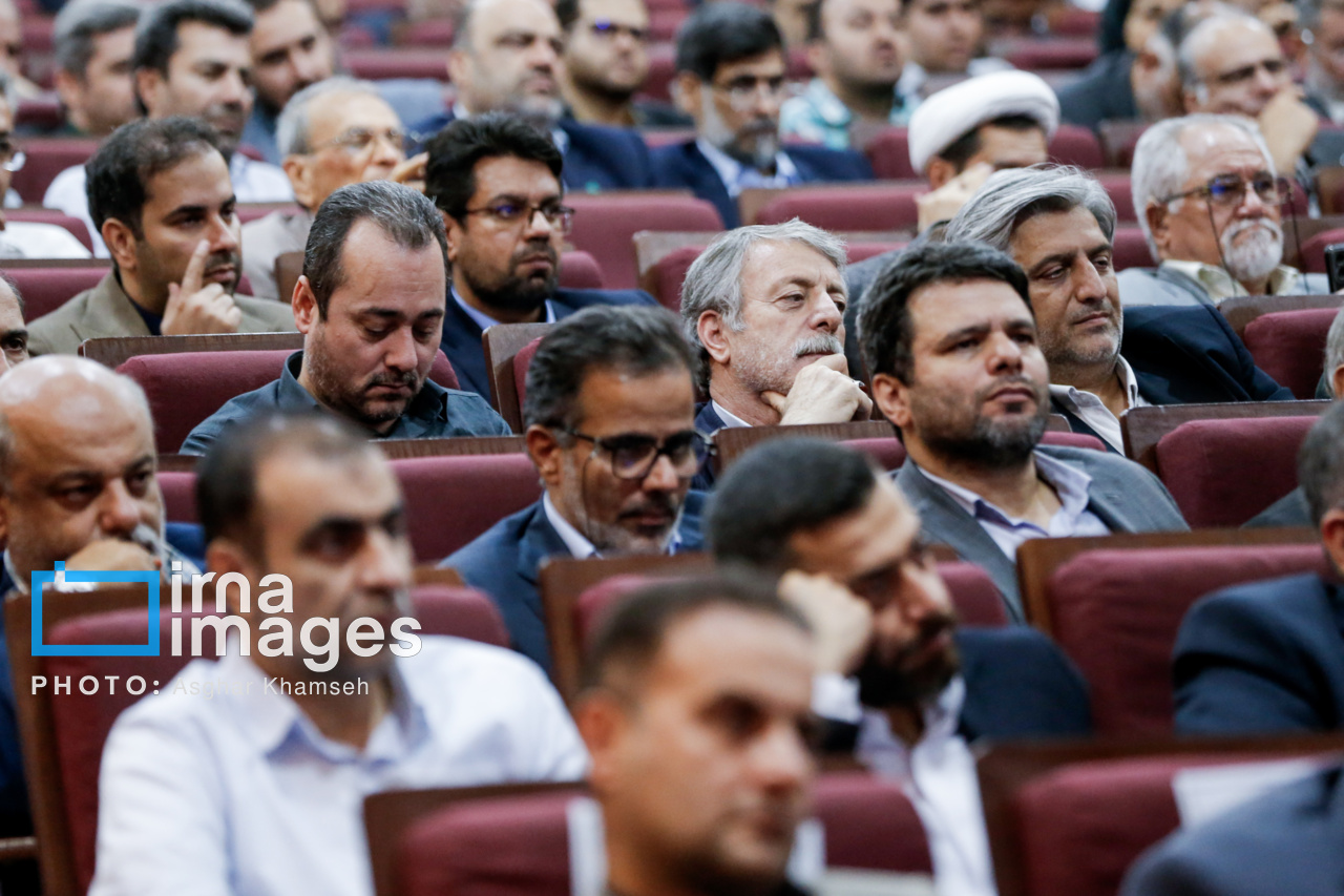 نخستین همایش ملی «توسعه ساختمان سبز» در مشهد آغاز به کار کرد