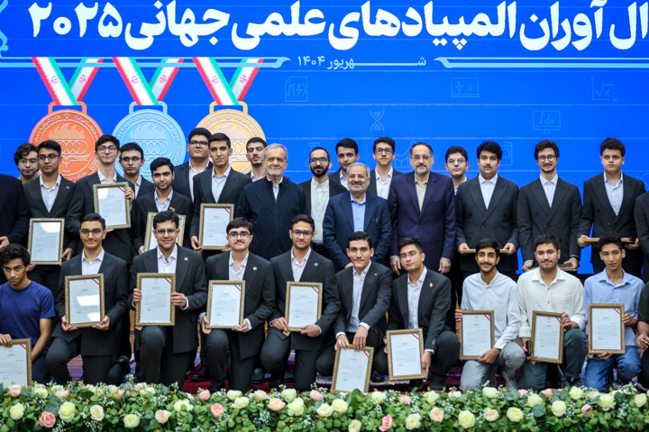 پزشکیان: در مقابل زیادهخواهیها سر خم نمیکنیم