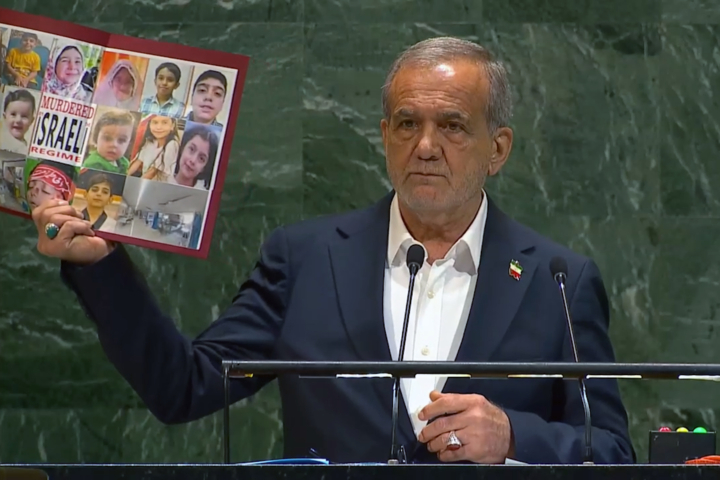 الرئيس بزشكيان: لن نسعى للحصول على قنبلة نووية وهناك فتوى شرعية بذلك