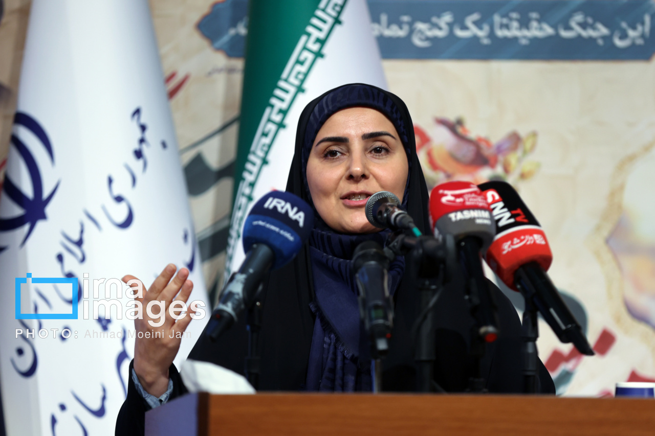 وزیر راه و شهرسازی: امیدواریم امروز تصمیم&zwnj;های خوبی برای توسعه استان بوشهر گرفته شود