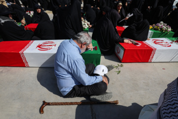 بازگشت پیکر ۴۶ شهید از شلمچه به کشور