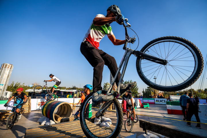 وفایی: دوپینگ در دوچرخه‌سواری با ورود پول و جوایز ارزی شایع شد