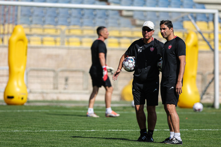 تحلیل چراغپور از برکناری سرمربی جوان پرسپولیس: «هاشمیان، خودش را قربانی کرد»