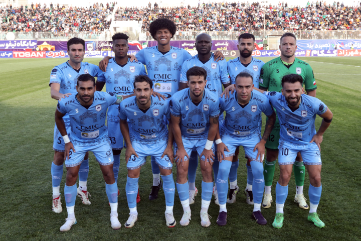 نیم فصل لیگ برتر فوتبال زیر ذرهبین آمار؛ فقر گلزنی و قهرمانی با بازیکنان ایرانی!