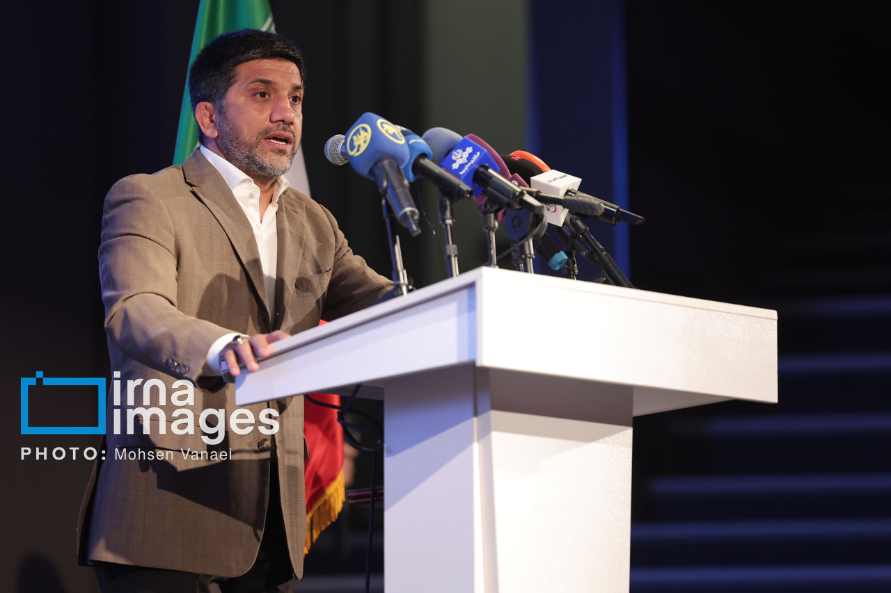 دبیر: مدیریت فقط کت و شلوار پوشیدن نیست/ توسعه کشتی نتیجه نگاه رهبر شهید انقلاب است