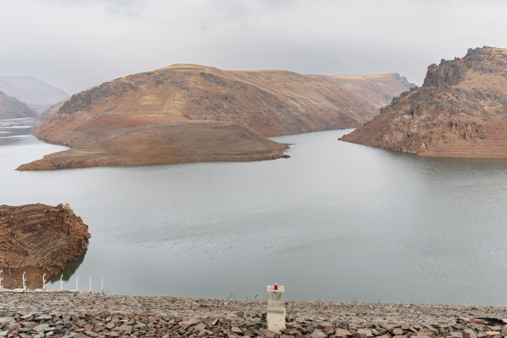هرمزگان در آزمون بارشهای کمسابقه؛ خسارتها کنترل شد، سدها جان گرفتند