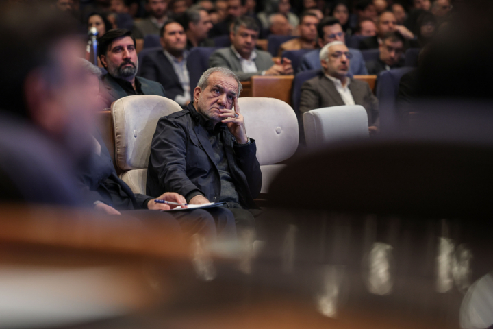 جایگاه دانشگاه در دولت وفاق؛ از حل بحرانها توسط نخبگان تا پرهیز از خالصسازی