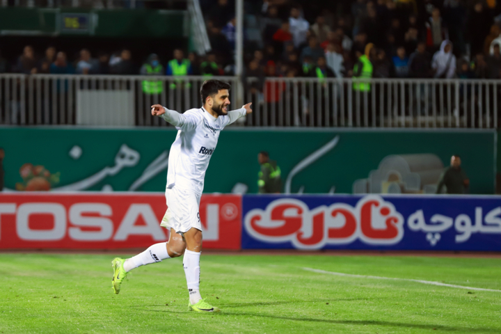 واکنش تاج به حضور تیم ملی فوتبال در جام‌جهانی در شب محکومیت پنج میلیاردی استقلال