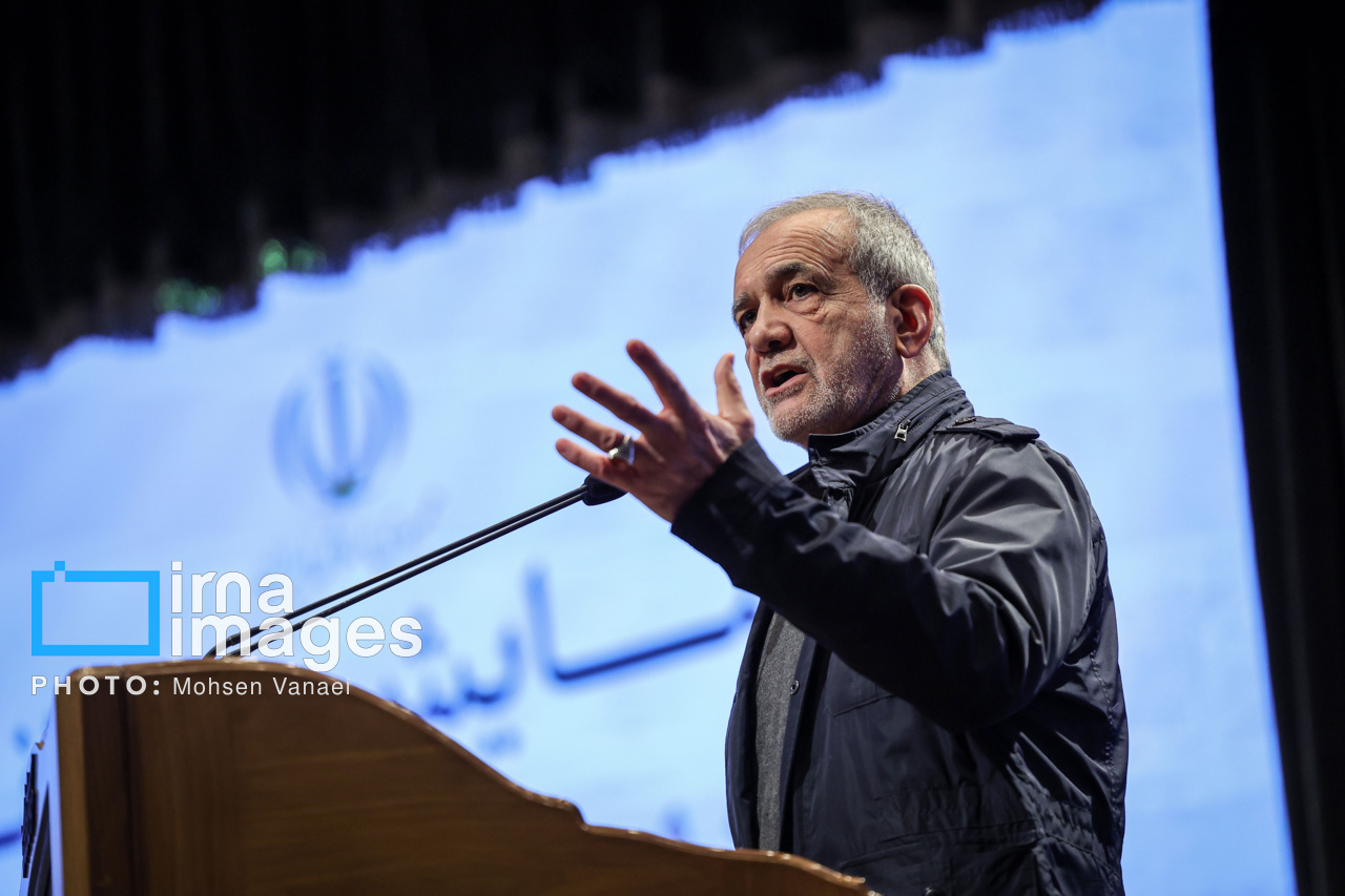 پزشکیان چرا به دنبال کوچک‌سازی دولت است؟