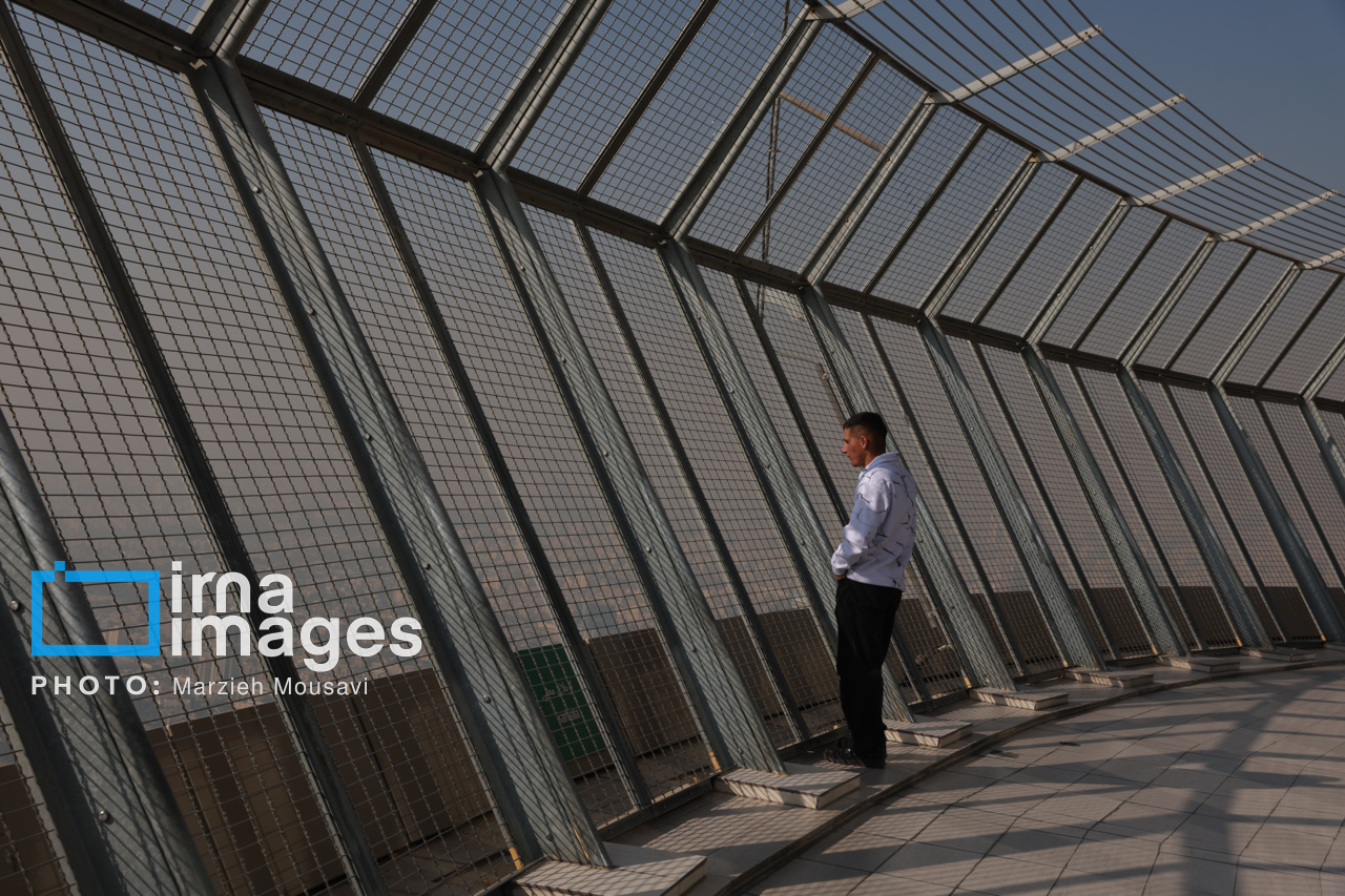 هوای تهران برای گروه‌های حساس ناسالم است