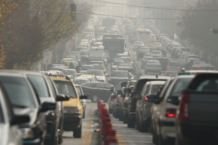 قانون هوای پاک روی کاغذ ماند/هشدار سازمان محیطزیست بر ضرورت بازنگری و اجرای جدیتر