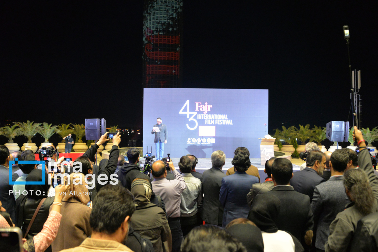 روایت رسانه تاجیک از جشنواره بین‌المللی فیلم «فجر» در شیراز/ ایران فقط تهران نیست