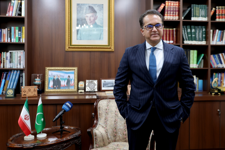 Exclusive I Pakistan–Iran $10 billion trade target is achievable, says envoy