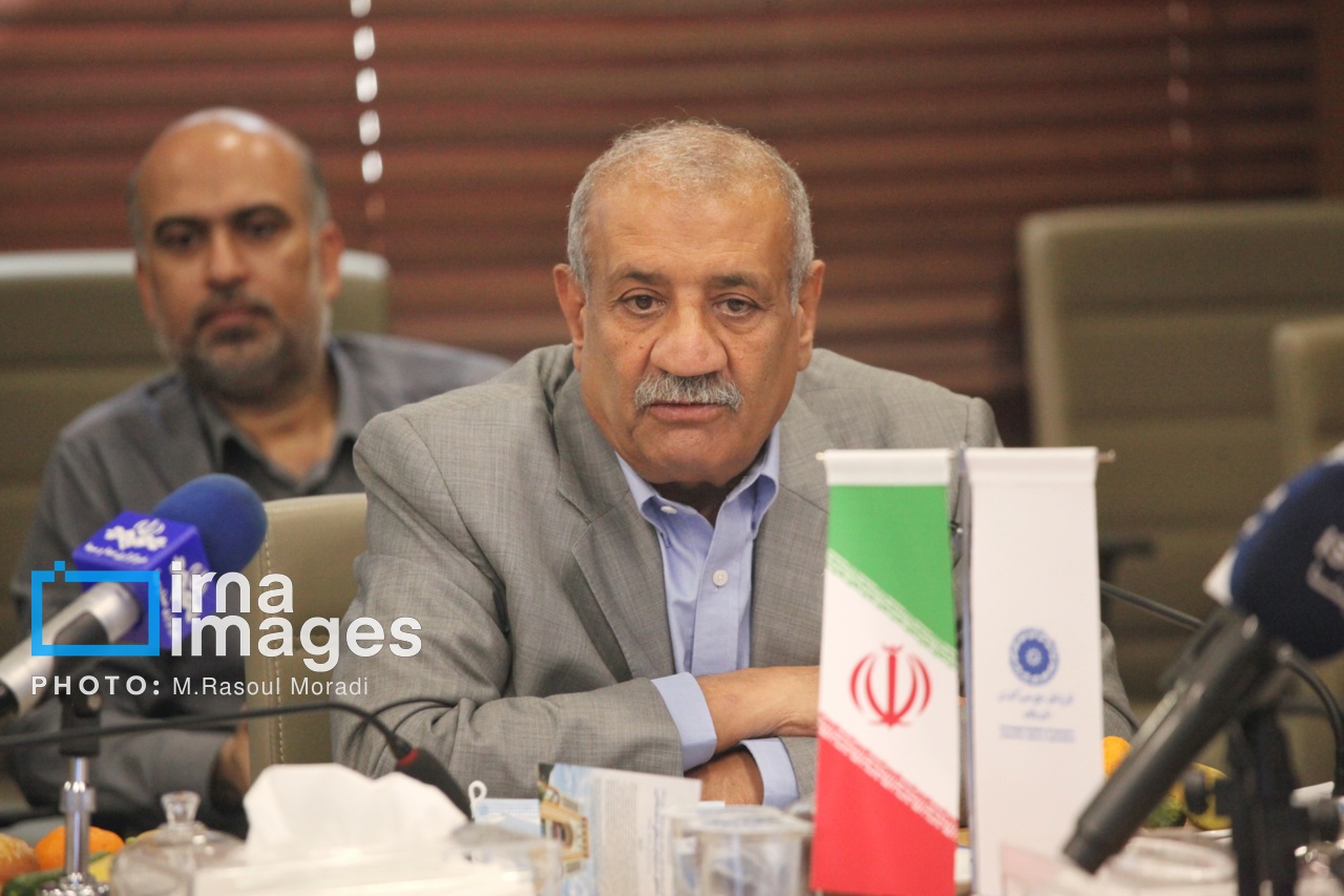 تقویت اقتصاد دریاپایه از هرمزگان کلید خورد