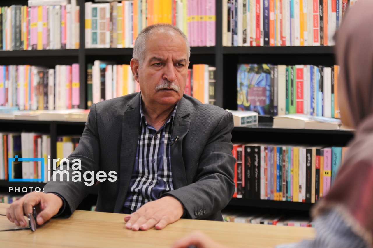 چرخ زندگی مترجم با وجود سانسور نمی‌چرخد/ انتظار هفت ساله برای انتشار آثار+فیلم