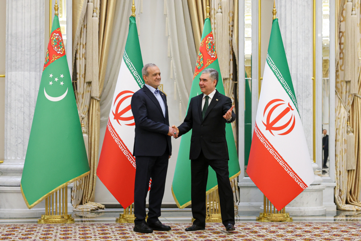 Cənubi Qafqaz bölgəsində regiondankənar qüvvələrin mövcudluğu ölkələrin maraqlarını təhdid edə bilər