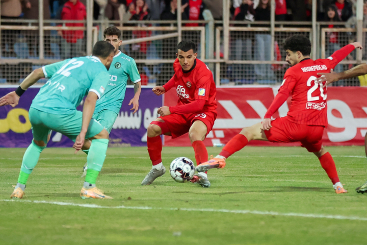 نیم فصل لیگ برتر فوتبال زیر ذرهبین آمار؛ فقر گلزنی و قهرمانی با بازیکنان ایرانی!