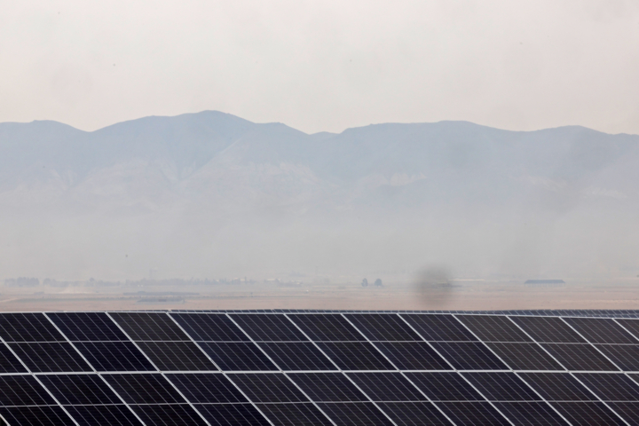 توسعه انرژیهای تجدیدپذیر چه اثری بر کاهش آلایندگی ها دارد؟