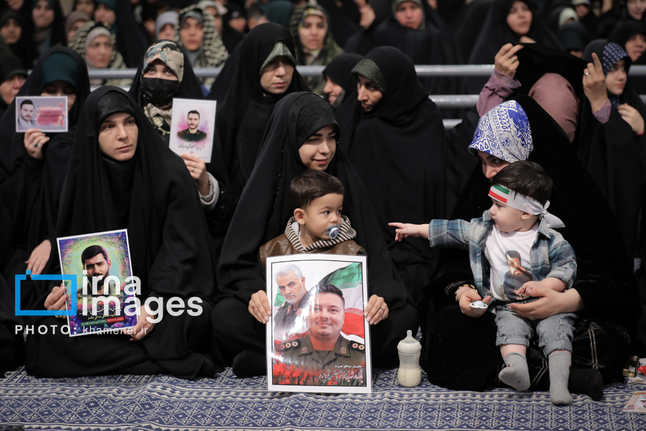 دیدار خانوادههای شهیدان جنگ ۱۲ روزه با رهبر انقلاب