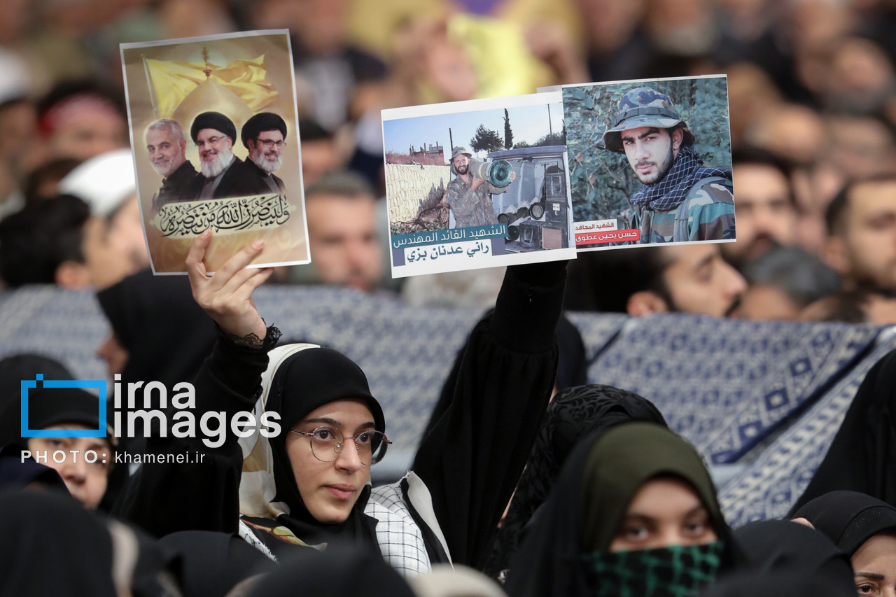 دیدار خانوادههای شهیدان جنگ ۱۲ روزه با رهبر انقلاب