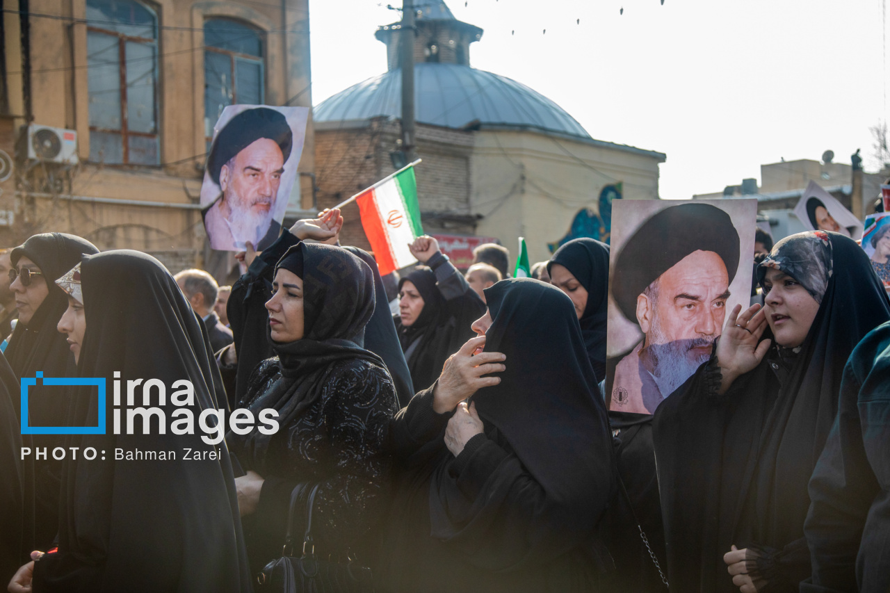 مراسم تشییع پیکر شهدای امنیت در کرمانشاه