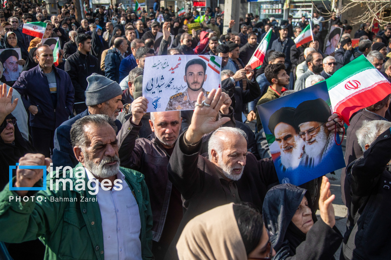 مراسم تشییع پیکر شهدای امنیت در کرمانشاه