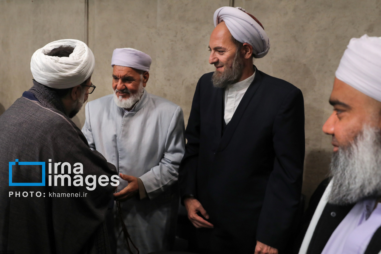 دیدار اقشار مختلف مردم با رهبر انقلاب